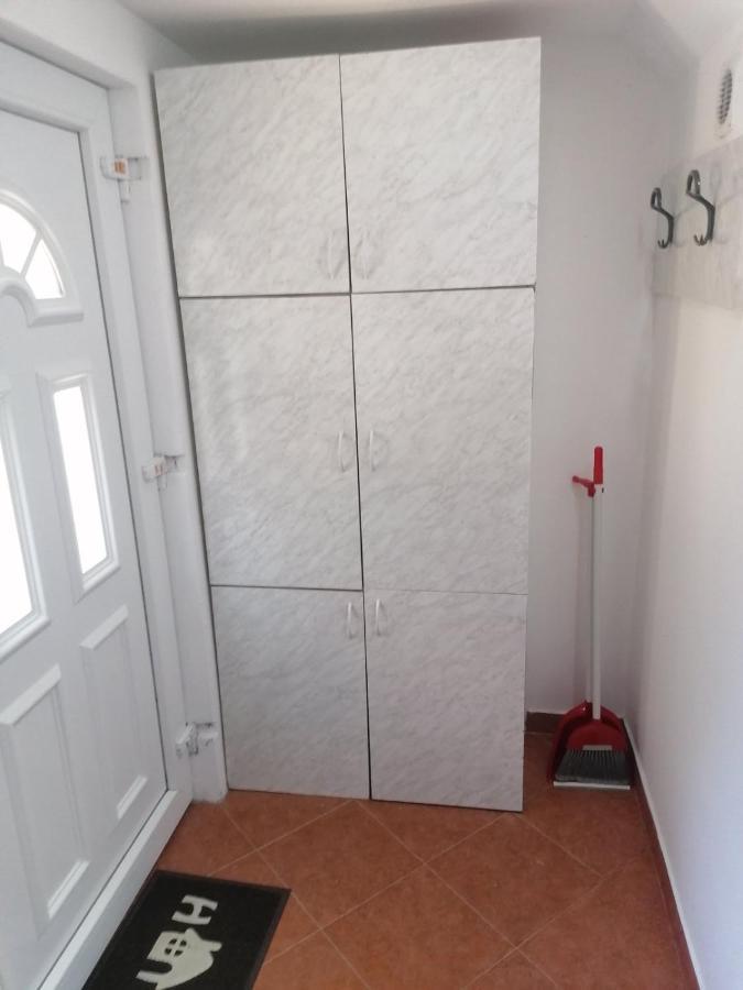 Apartman Oaza Olja Белград Екстериор снимка