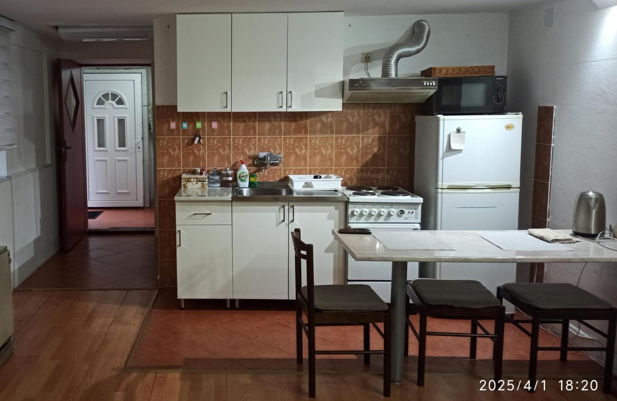 Apartman Oaza Olja Белград Екстериор снимка